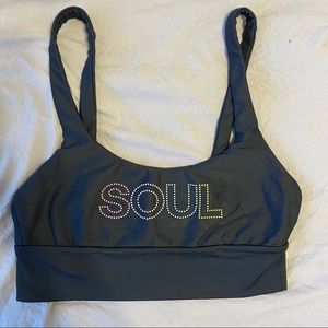 Soul Cycle / Beach Riot sports bra